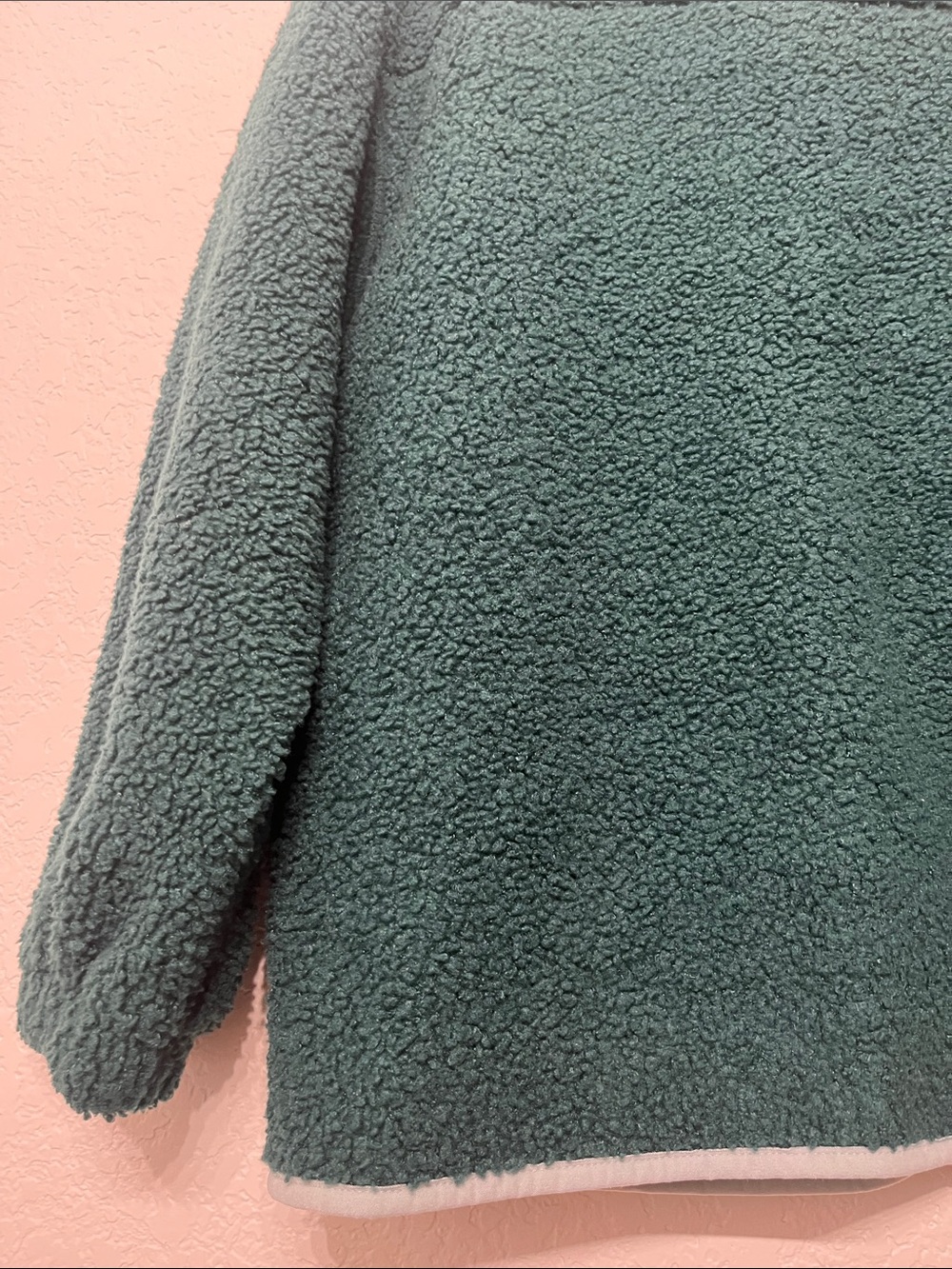 Universal Thread Women’s XS Dark Green Teddy Jacket with Neon Yellow Accents - Picture 11 of 11